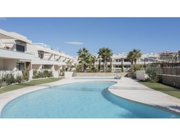 Bungalow amb piscina en venda a Calle Nicolas Copernico