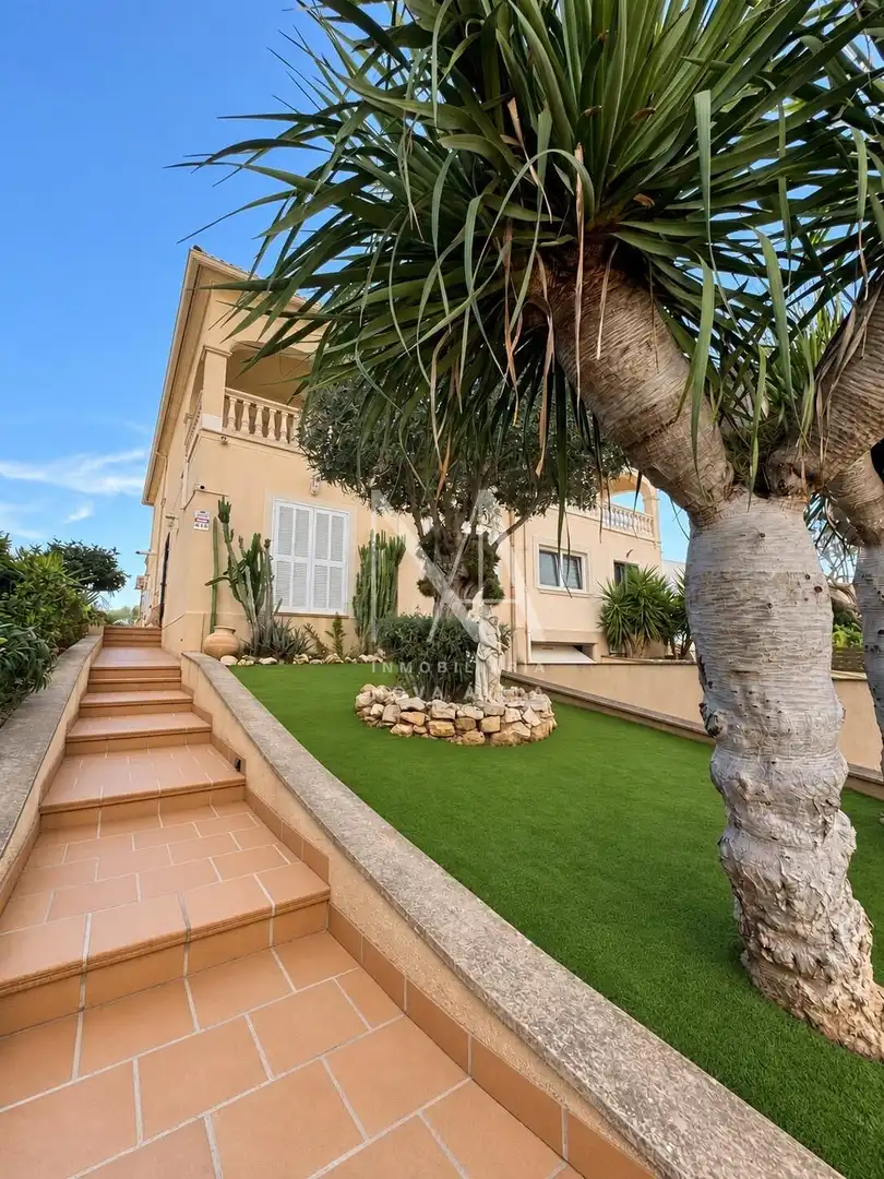 Semi-detached house with pool for sale in Ses Palmeres, imagen 2