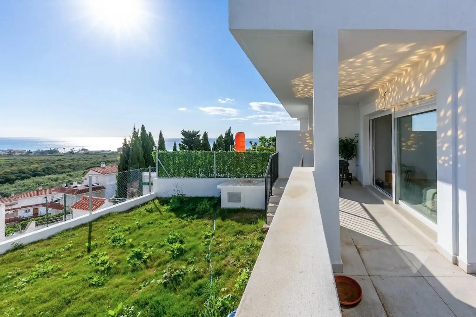 Casa adosada en venta en Manilva Pueblo