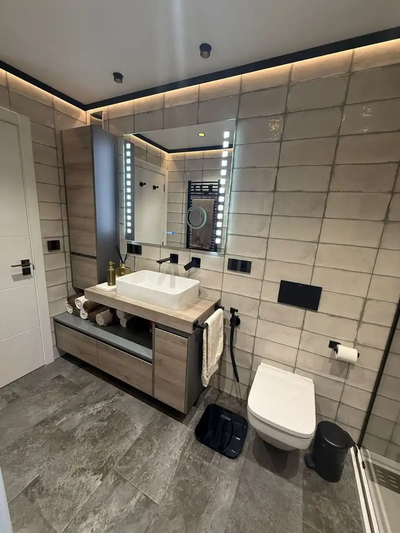 Baño de Piso en venta en Valdés - Luarca con Calefacción, Jardín privado y Terraza