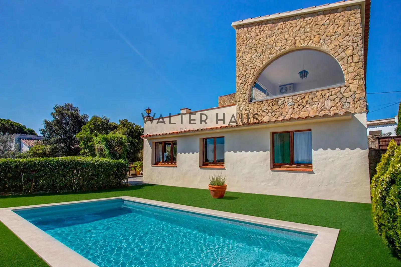 Vista exterior de Casa o chalet en venta en Vall-llobrega con Jardín privado, Terraza y Balcón