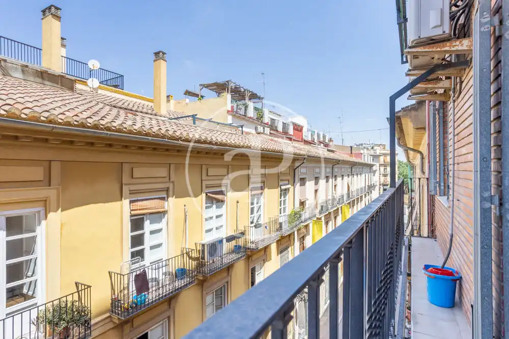 Vista exterior de Pis de lloguer en Valencia amb Aire condicionat, Calefacció i Moblat