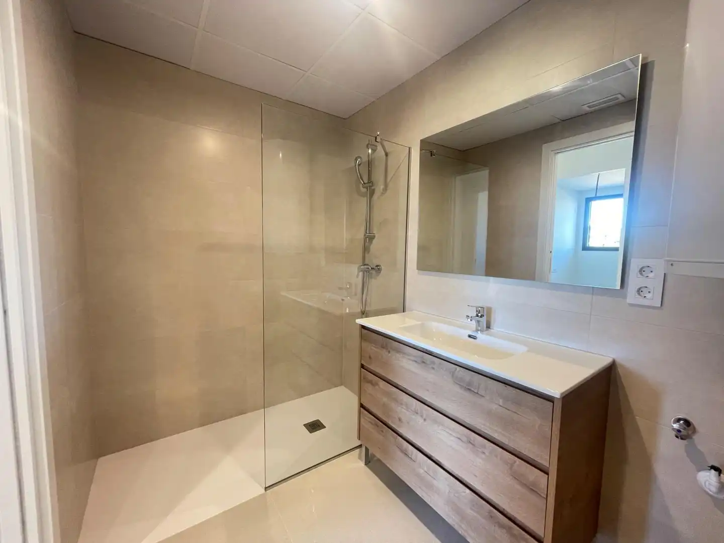 Appartamento con terrazza in vendita a CESAR MARTINELL I BRUNET, imagen 26