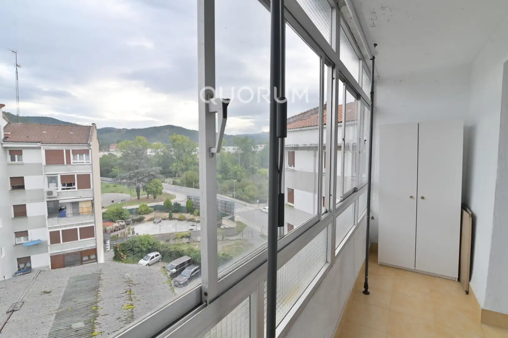 Flat for sale in Usansolo, Bizkaia