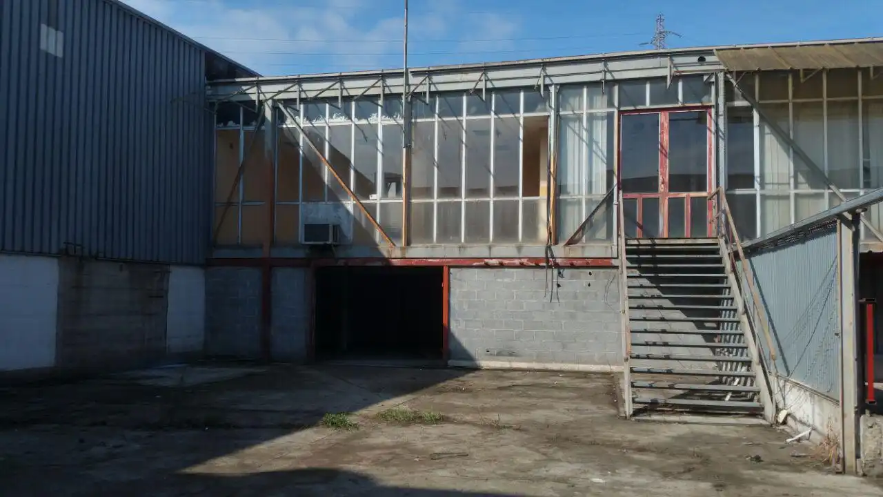 Exterior view of Industrial buildings for sale in Santa Perpètua de Mogoda