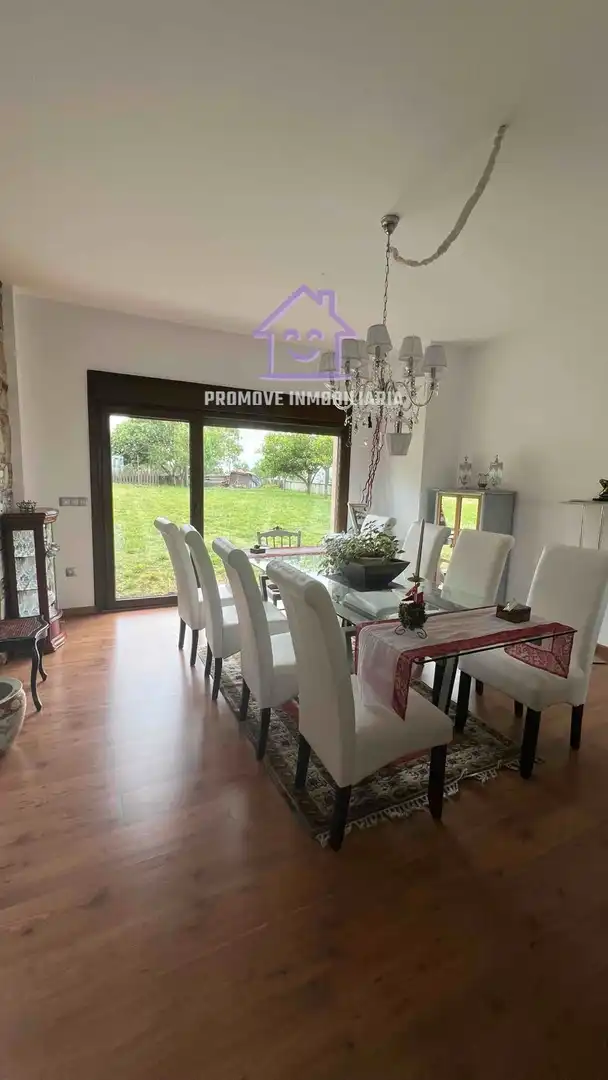 Comedor de Casa o chalet de alquiler en A Coruña Capital  con Terraza y Trastero