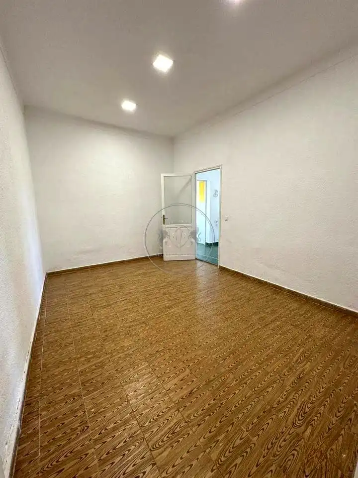 Flat for sale in Madrid  with Balcony