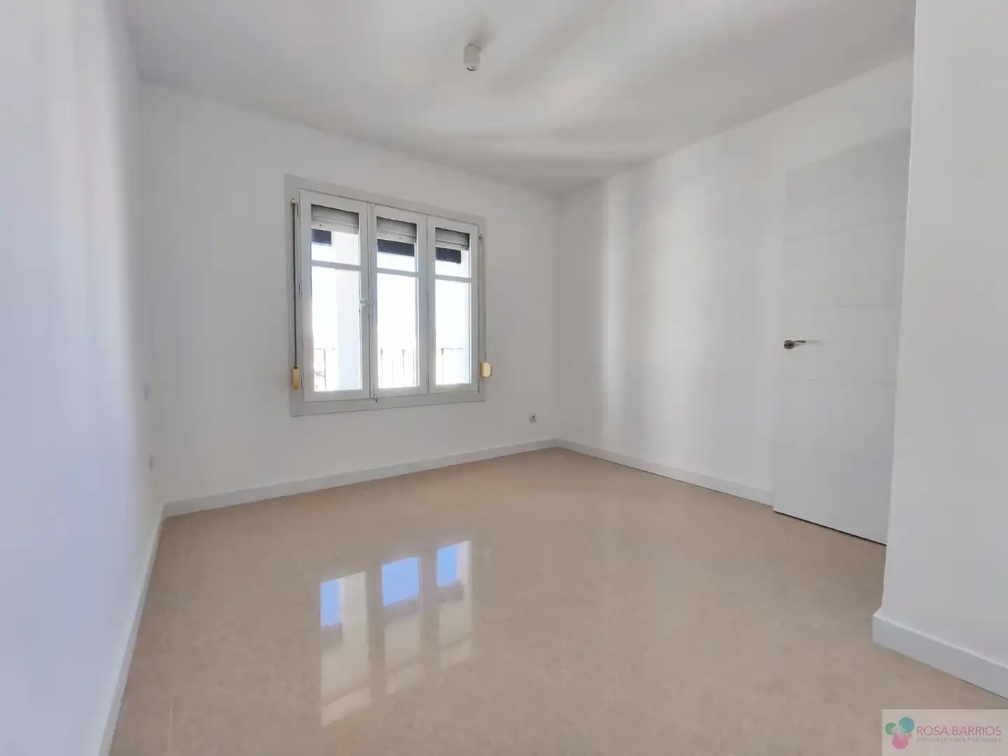Piso con piscina en venta en San Luis de Sabinillas, imagen 15
