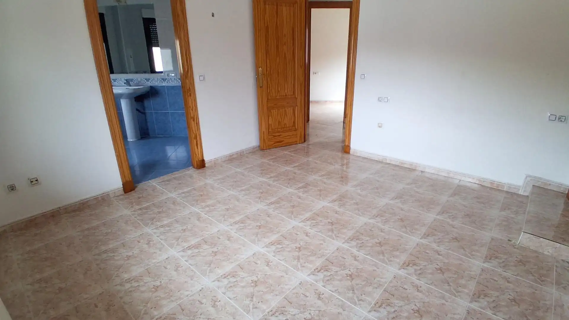 Casa adosada en venta en Sorihuela con Balcón