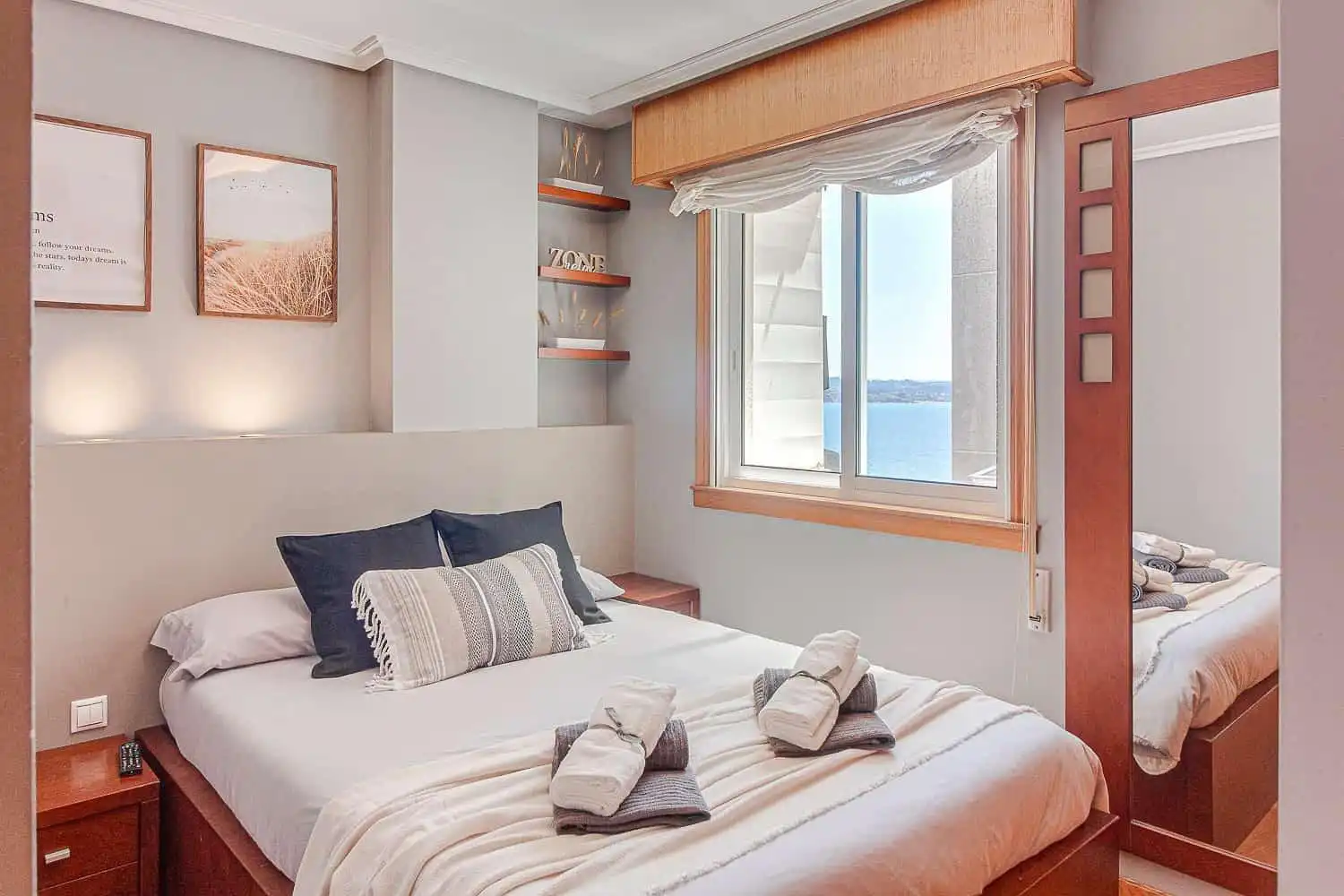 Bedroom of Flat for sale in A Coruña Capital   with Air Conditioner and Storage room