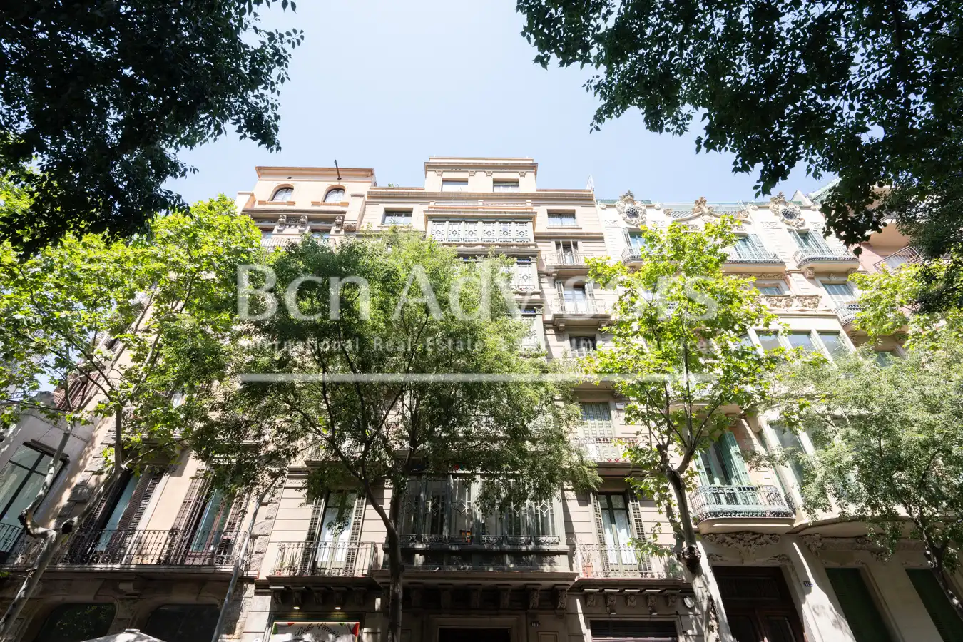 Vista exterior de Apartament en venda en Barcelona amb Aire condicionat, Calefacció i Terrassa