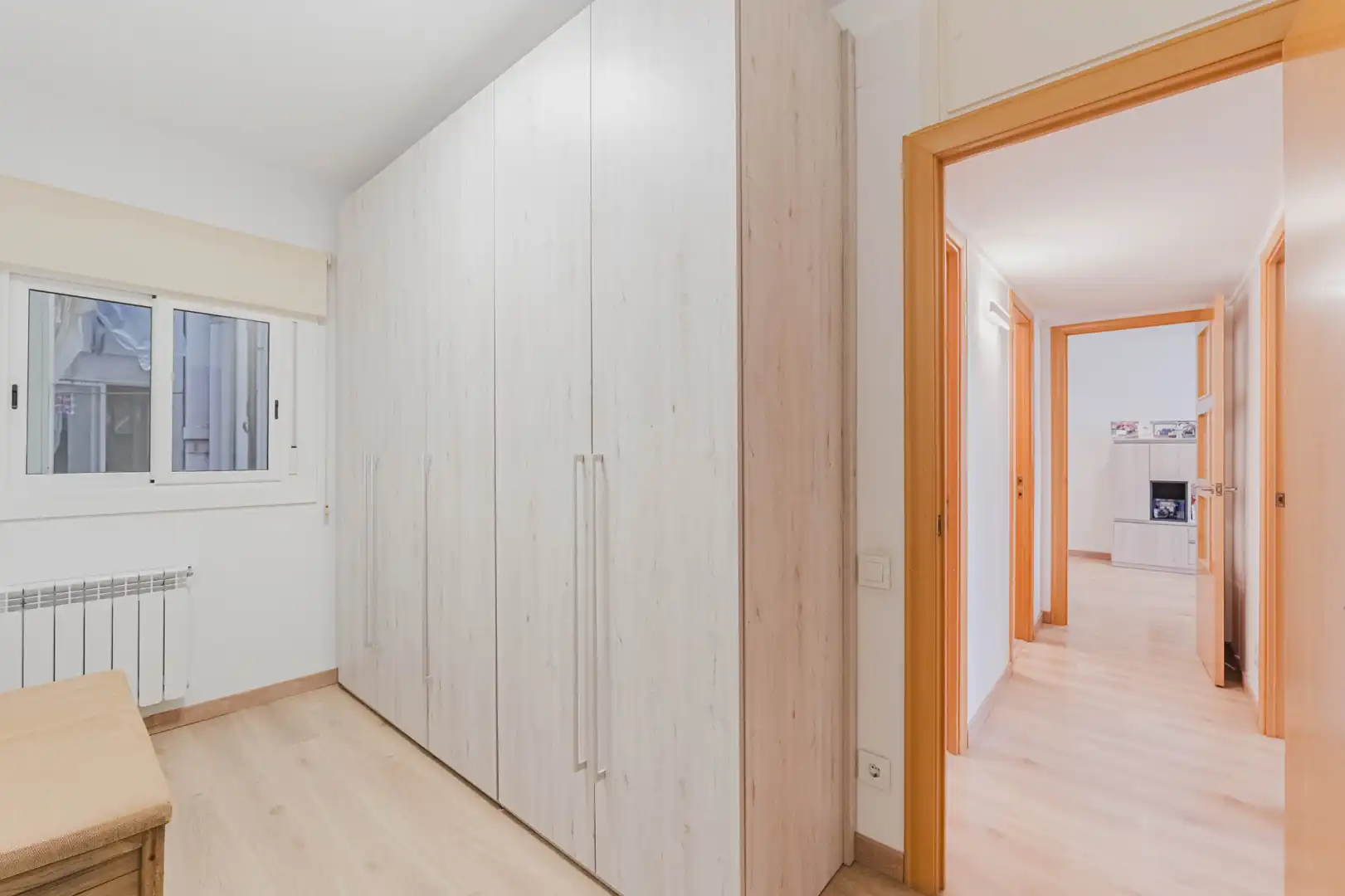 Schlafzimmer von Wohnung zum Verkauf in Barcelona mit Klimaanlage, Heizung und Parkett