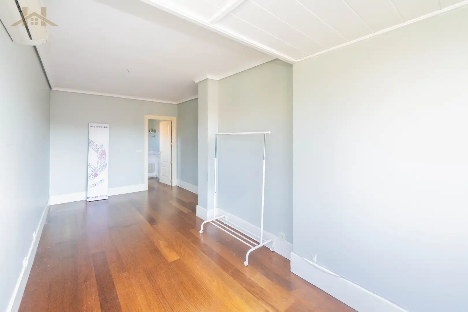 Bedroom of Houses for sale in Majadahonda  with Air Conditioner, Heating and Private garden