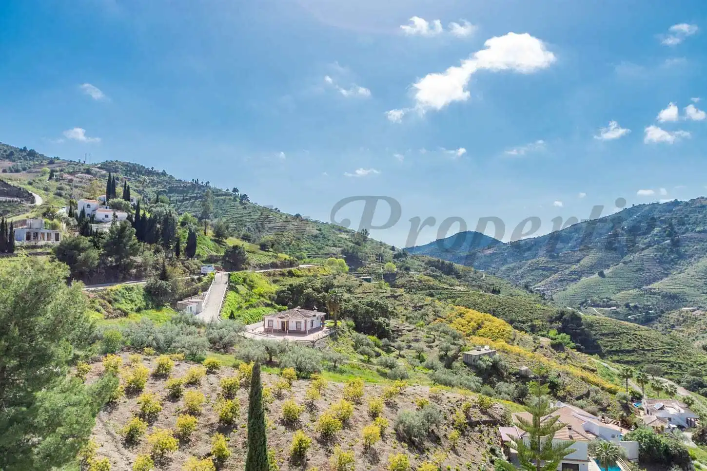 Casa con jardín en venta en Cómpeta, imagen 4
