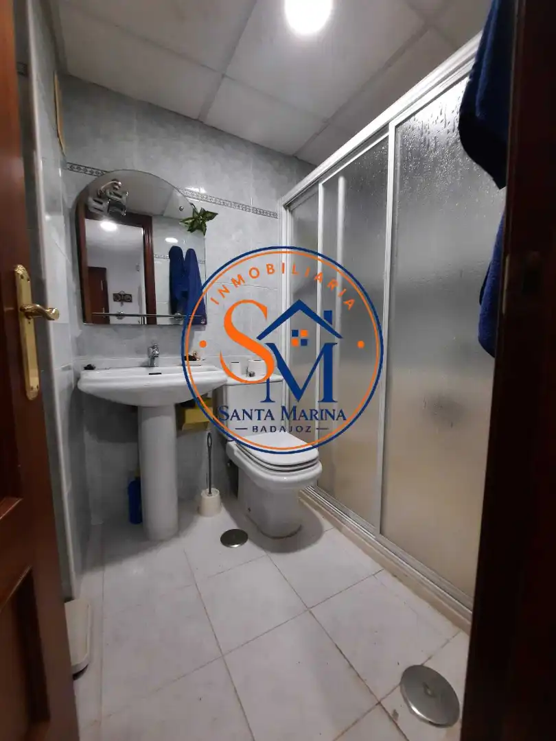 Baño de Apartamento de alquiler en Badajoz con Amueblado y Balcón
