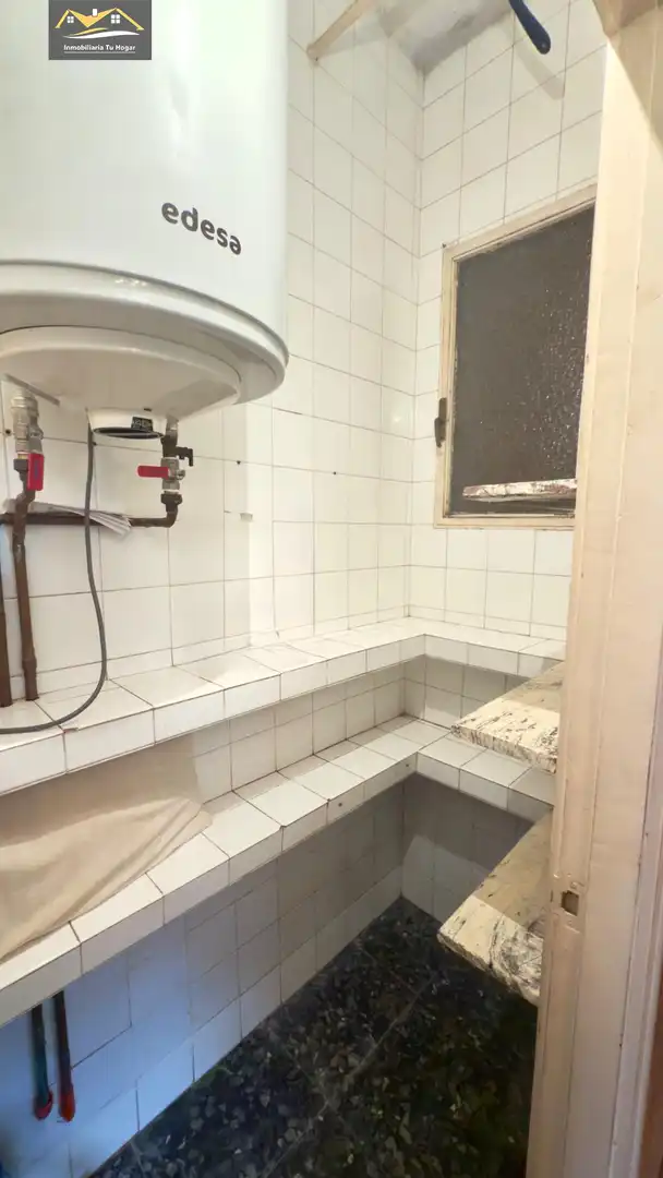Kitchen of Houses for sale in Ourense Capital   with Private garden, Terrace and Storage room
