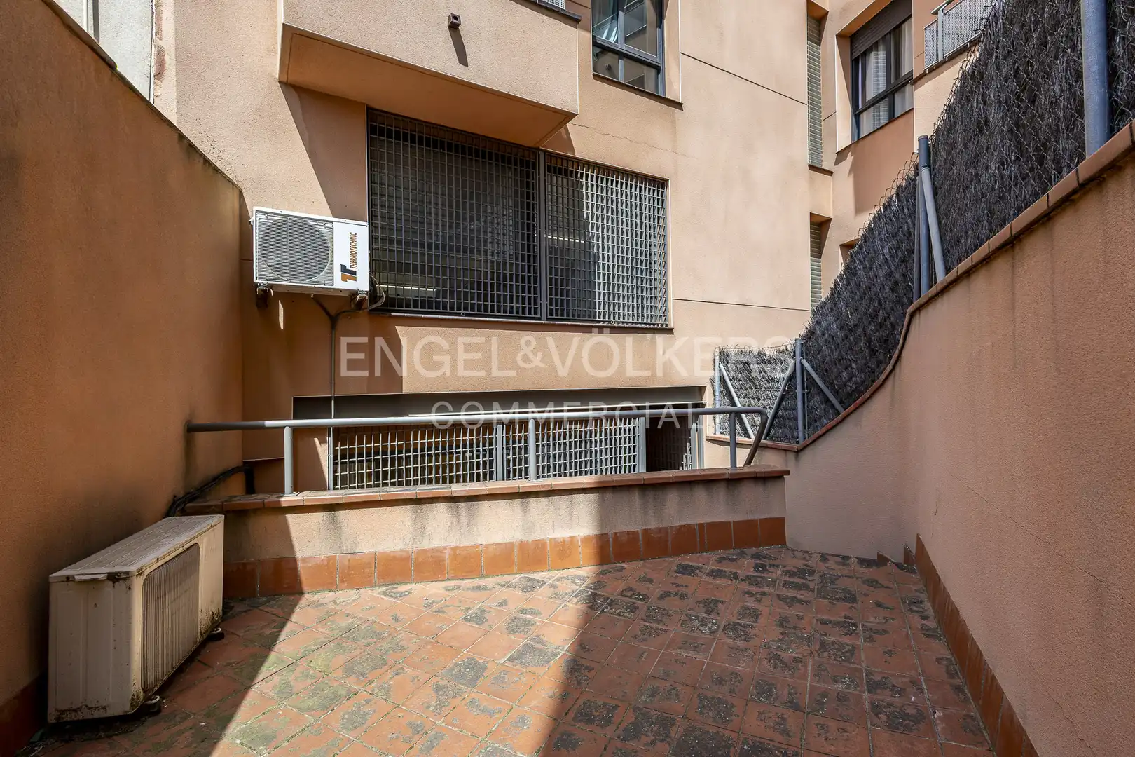 Terrasse von Geschaftsraum zur Miete in Barcelona mit Terrasse