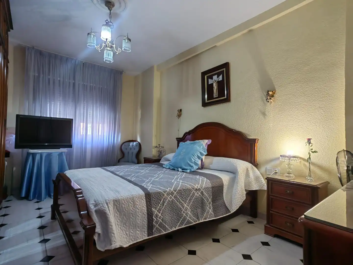 Bedroom of Flat for sale in Carretera de Cádiz