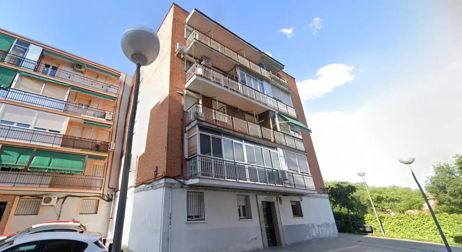 Vista exterior de Casa o chalet en venta en Leganés