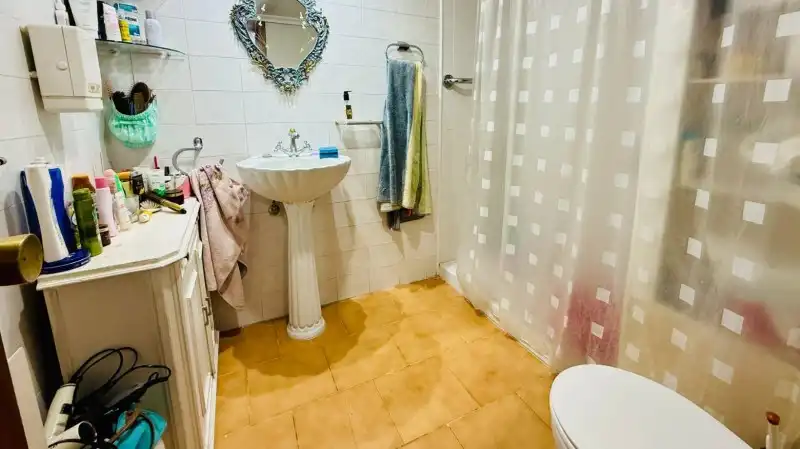 Bany de Casa o xalet en venda en El Espinar amb Calefacció, Jardí privat i Parquet