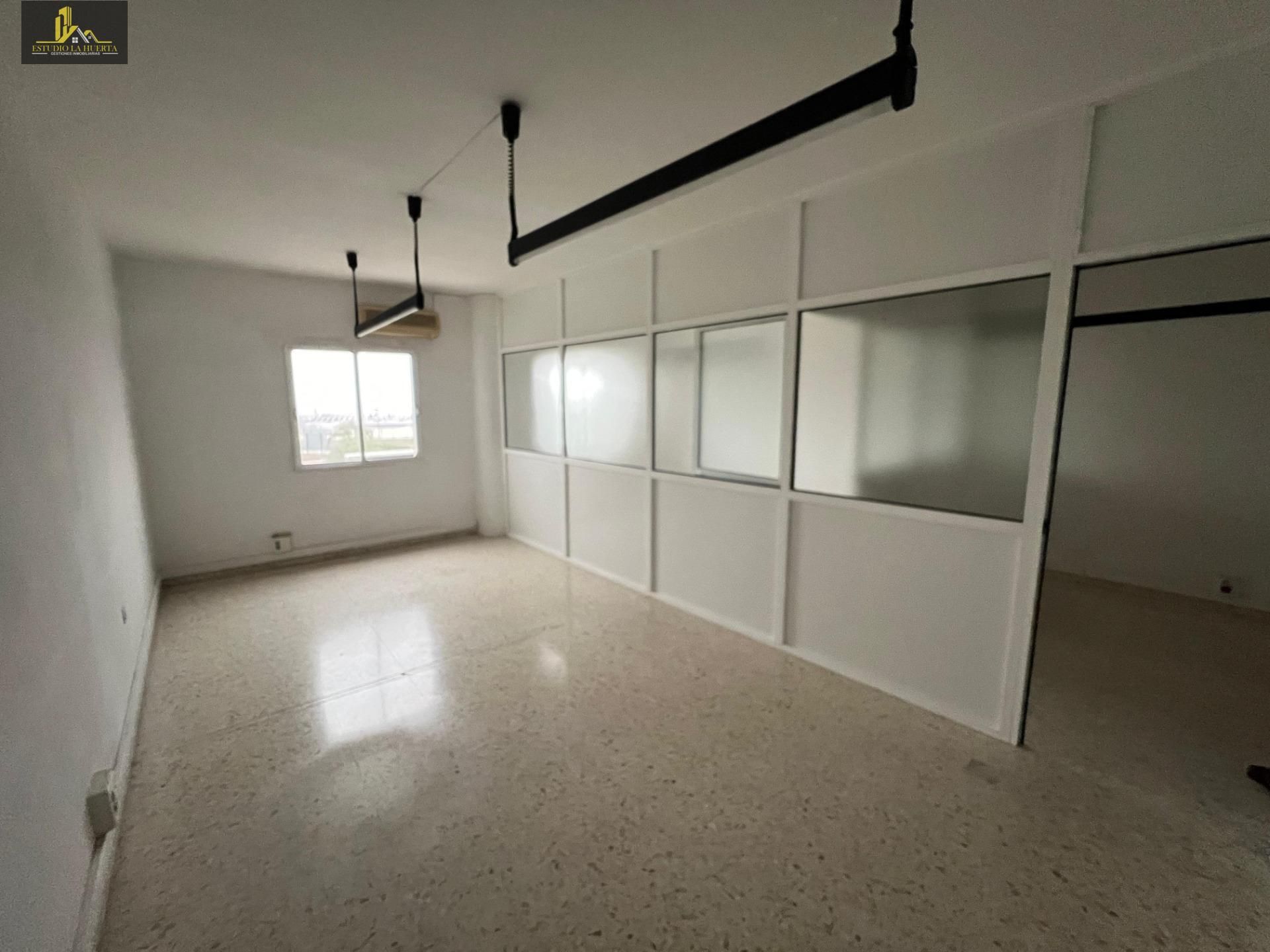 Office for sale in Jerez de la Frontera