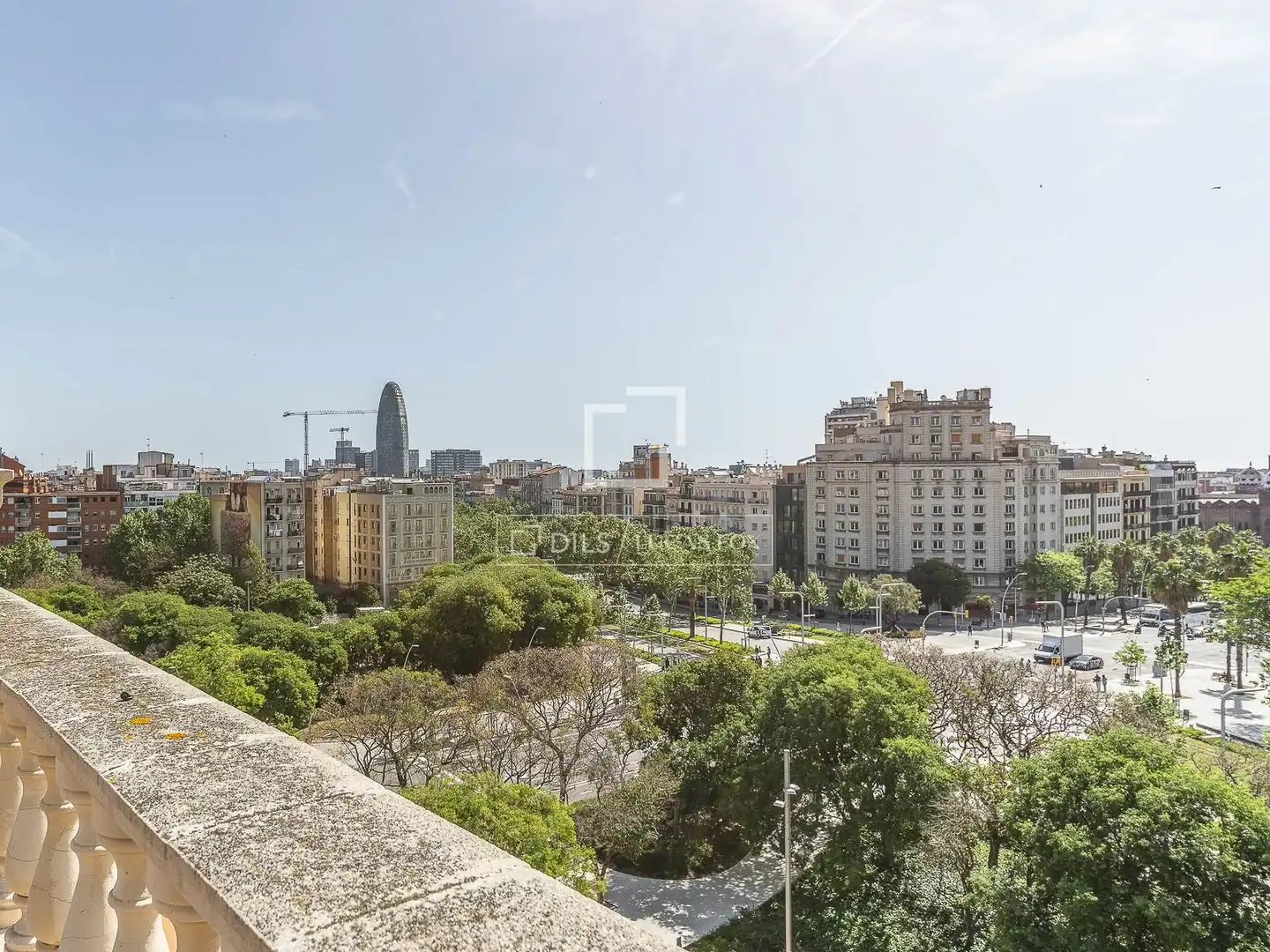 Vista exterior de Ático en venta en Barcelona con Aire acondicionado, Calefacción y Terraza