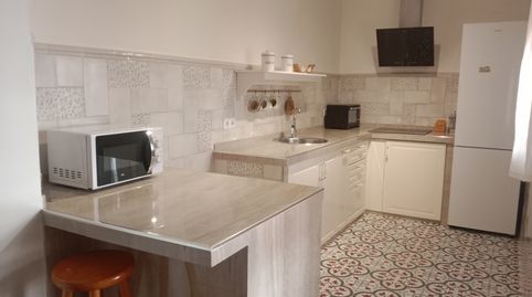 Foto 2 de Piso de alquiler en Avenida Los Pirralos, 48, Centro - Doña Mercedes, Dos Hermanas