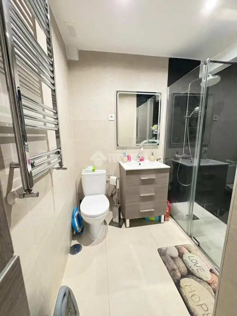 Bany de Pis en venda en Torrejón de Ardoz amb Aire condicionat, Calefacció i Terrassa
