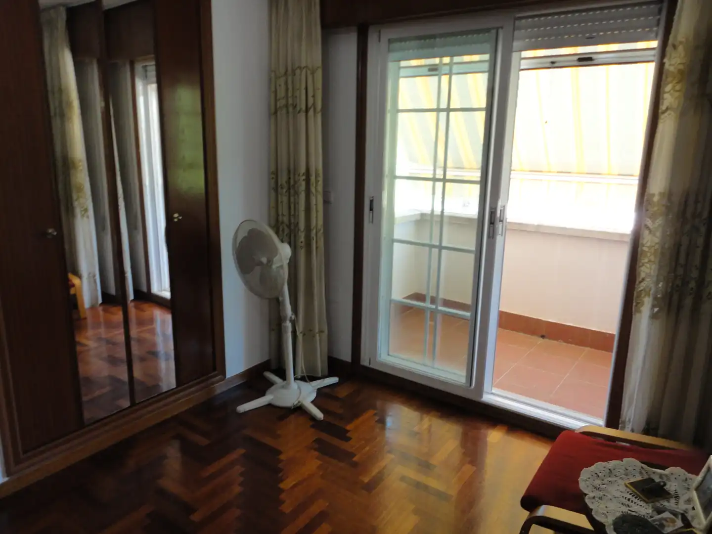 Habitación de Casa adosada en venta en Valladolid con Calefacción, Jardín privado y Parquet