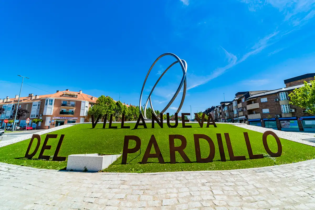 Aparcament de Pis en venda en Villanueva del Pardillo amb Aire condicionat, Calefacció i Moblat