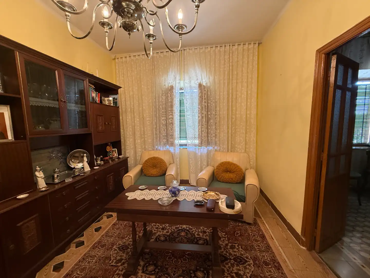 Sala de estar de Finca rústica en venta en Perales con Calefacción, Amueblado y Horno