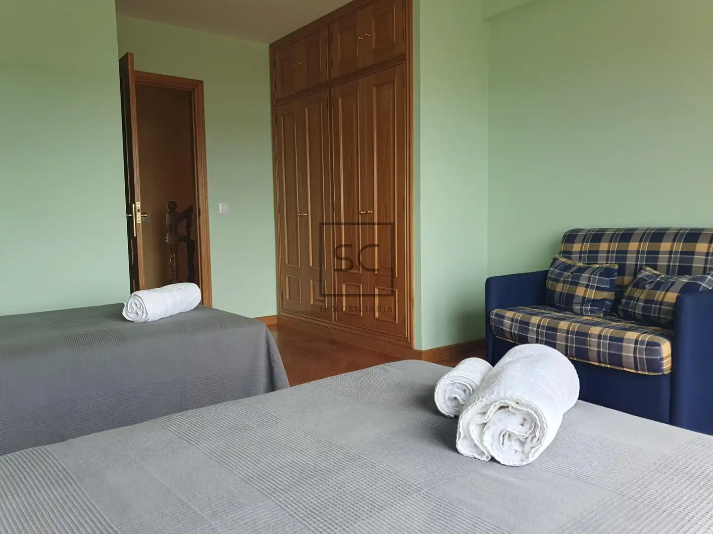 Chalet con piscina en venta en FONDAL, imagen 22