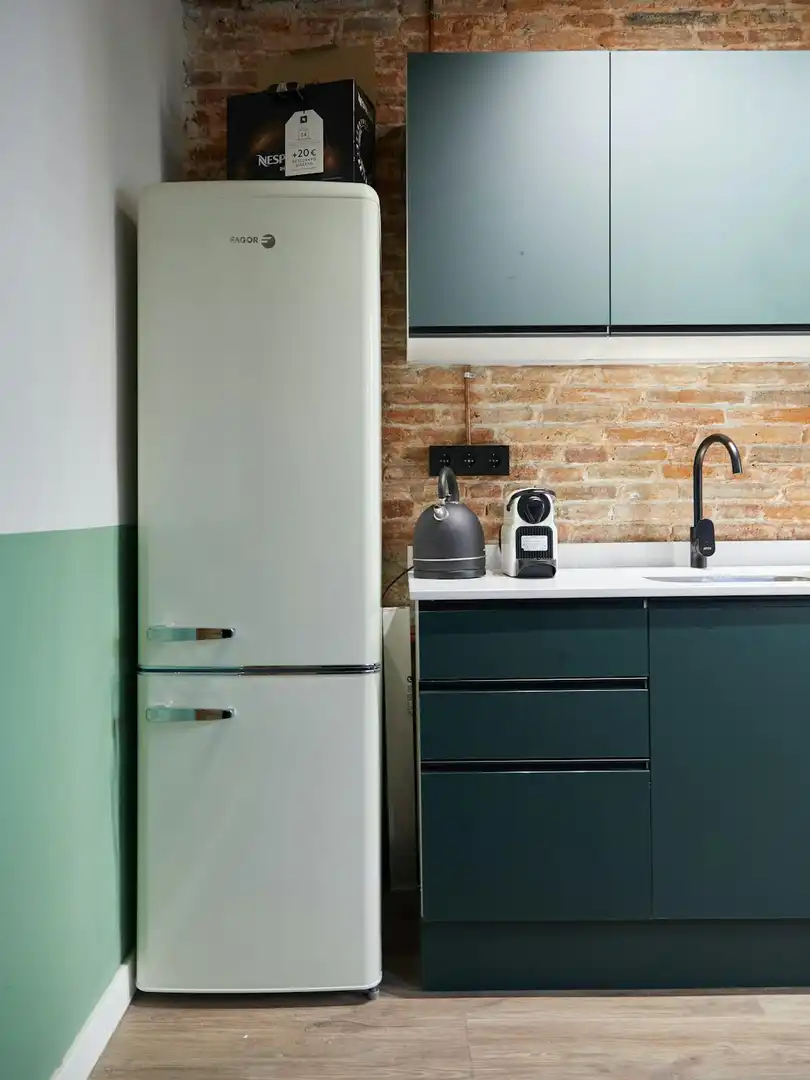 Cocina de Piso de alquiler en Barcelona con Aire acondicionado, Calefacción y Amueblado