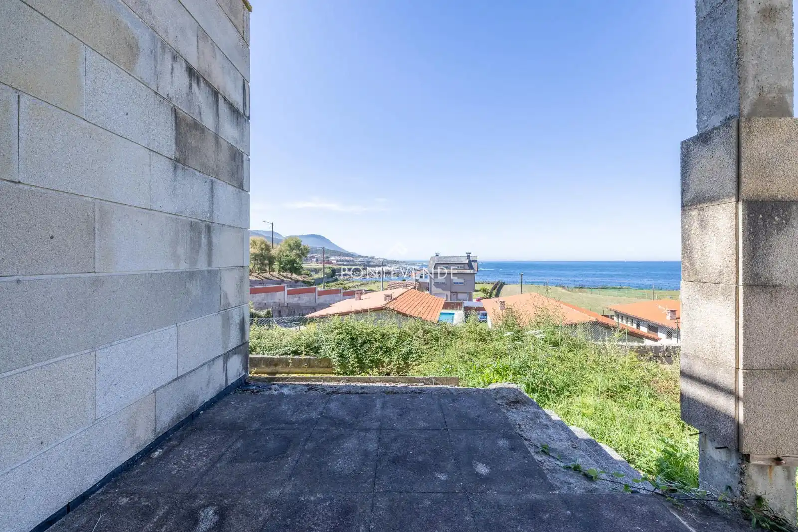 Vista exterior de Casa o xalet en venda en Baiona amb Terrassa i Traster