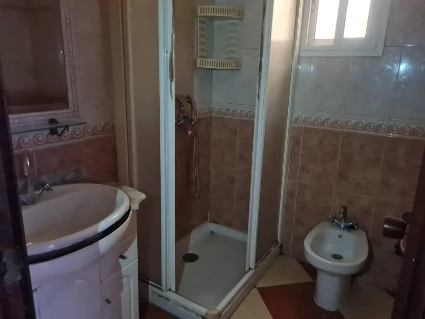 Bathroom of Flat for sale in Cantillana  with Balcony