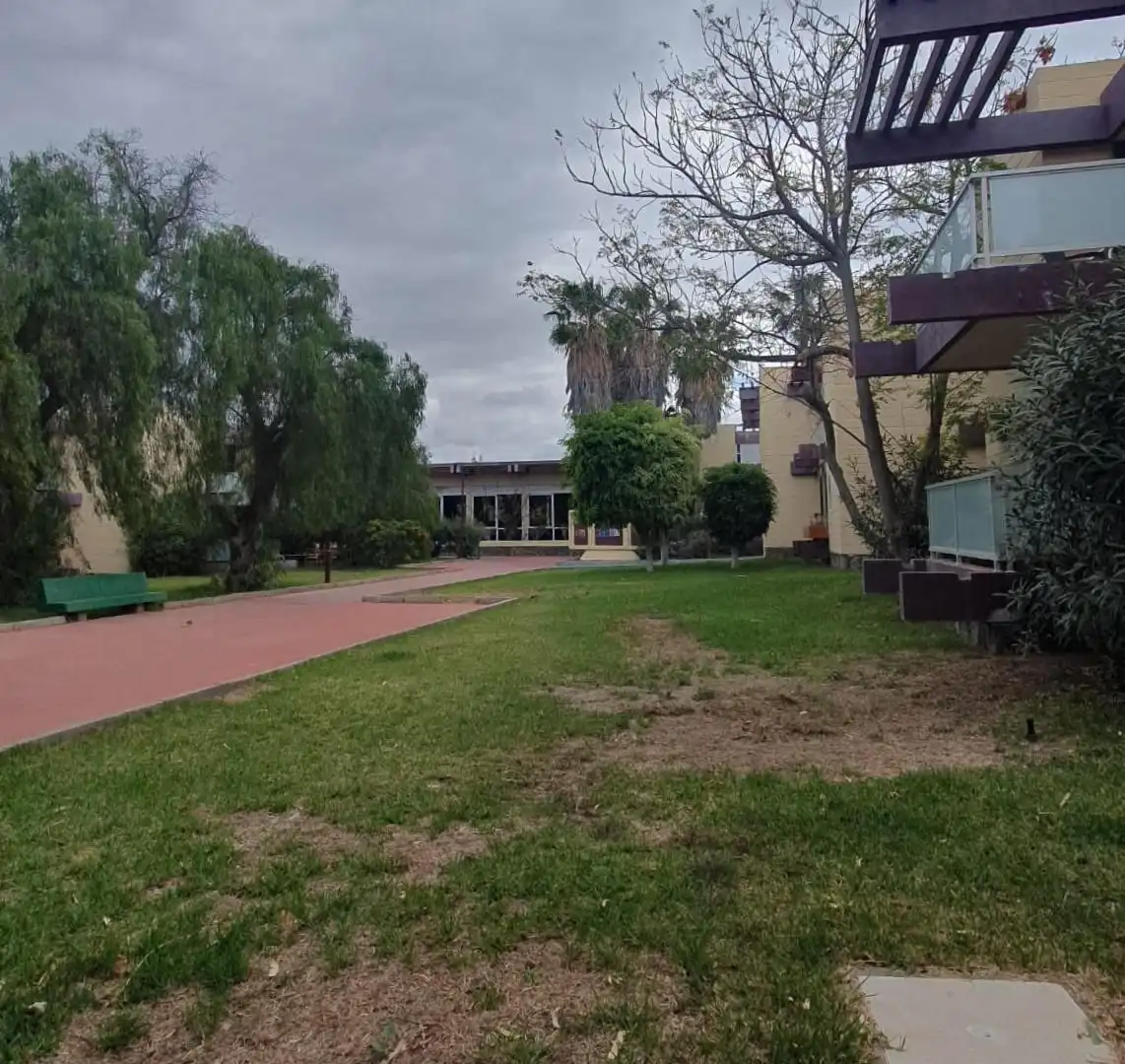 Vista exterior de Pis de lloguer en Arona amb Terrassa, Moblat i Piscina comunitària