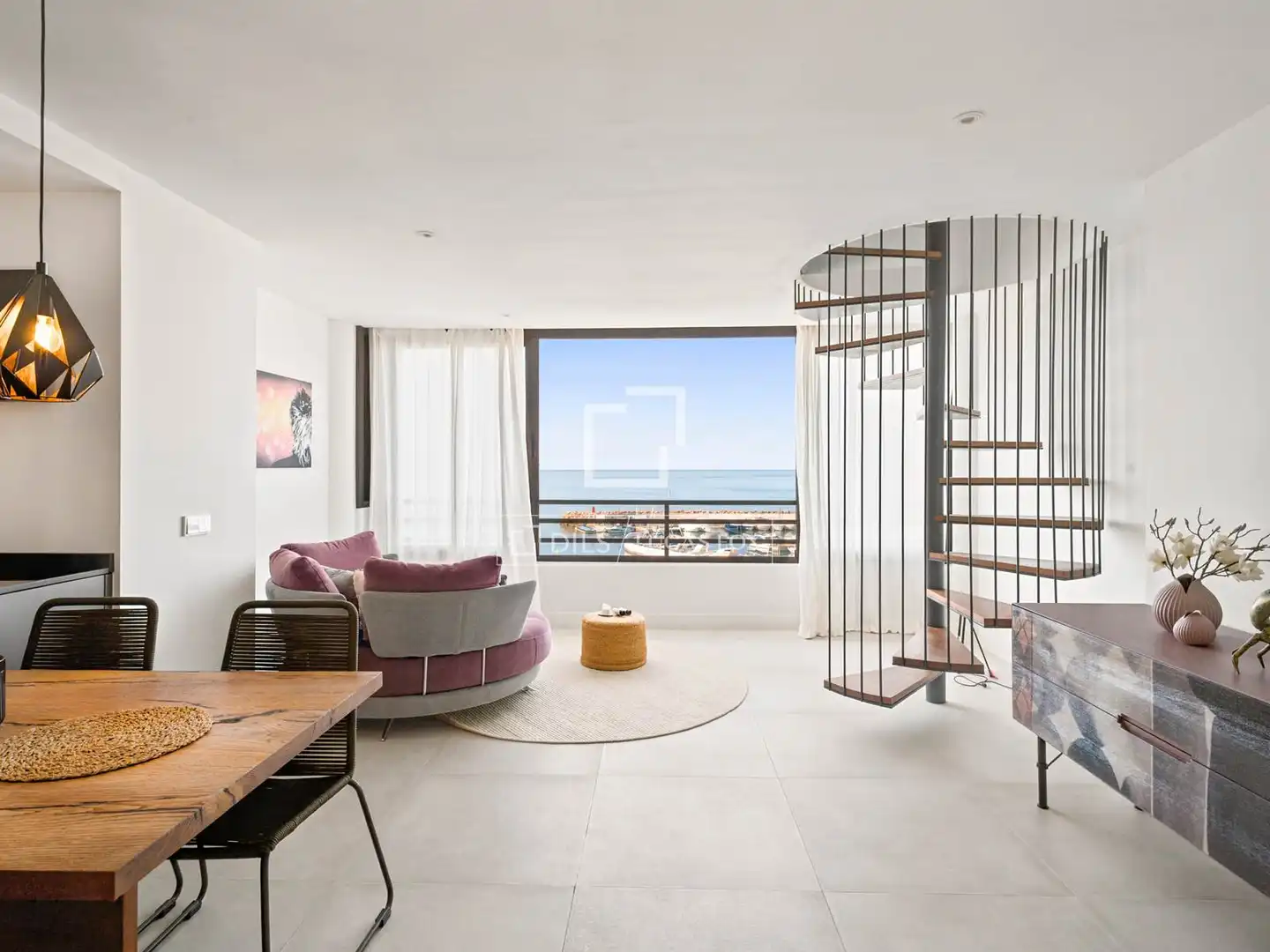 Sala d'estar de Loft en venda en  Palma de Mallorca amb Aire condicionat, Moblat i Balcó