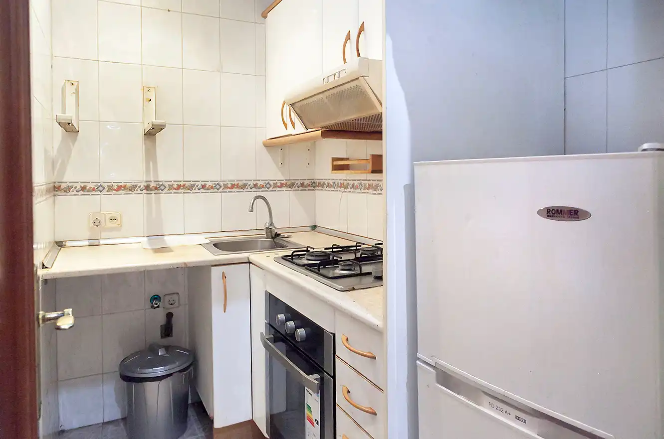 Cocina de Piso en venta en Barcelona con Balcón