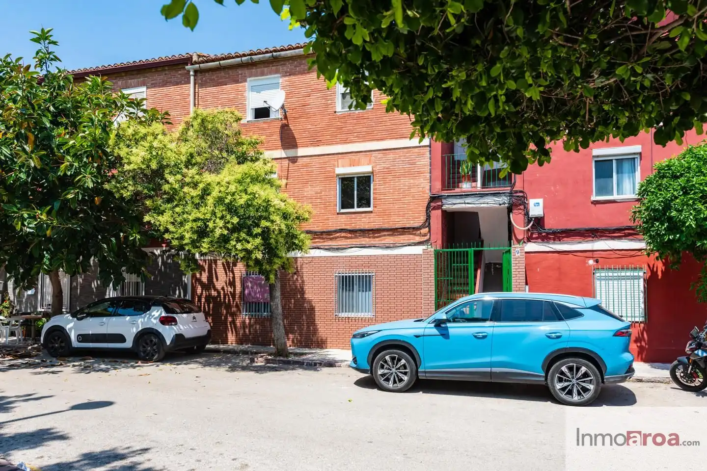 Exterior view of Flat for sale in Picassent  with Air Conditioner and Terrace