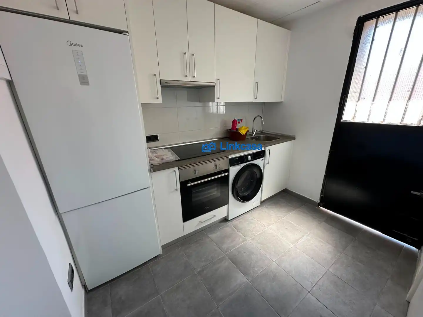 Kitchen of Flat for sale in Madrid  with Air Conditioner, Heating and Furnished