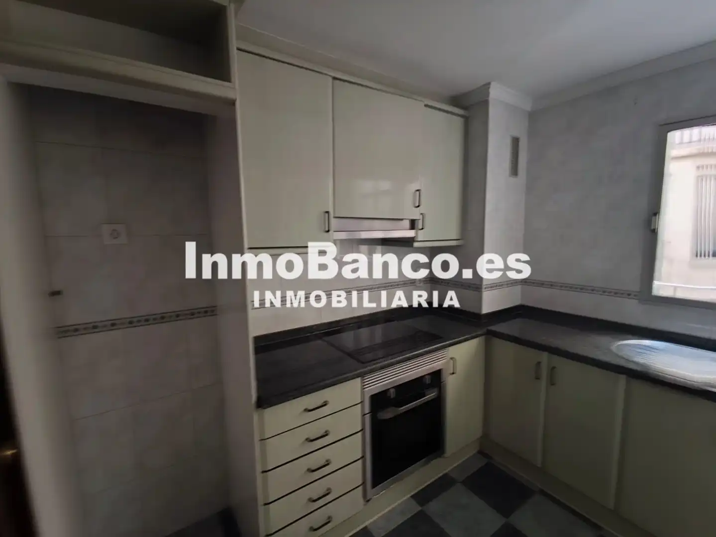 Flat with terrace for sale in Carrer del Poeta Llorente 25, imagen 10