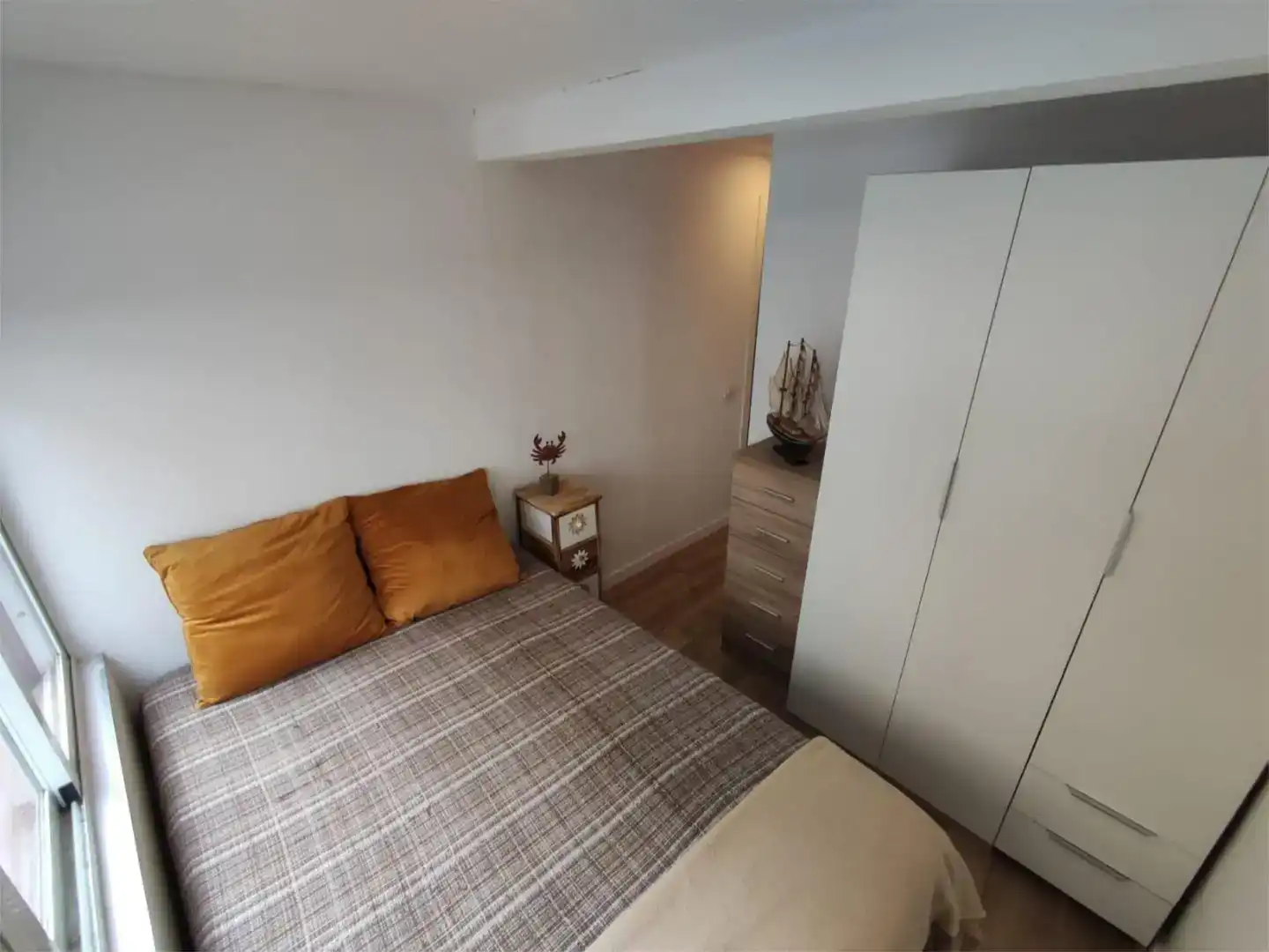 Bedroom of Flat for rent in Arona  with Furnished