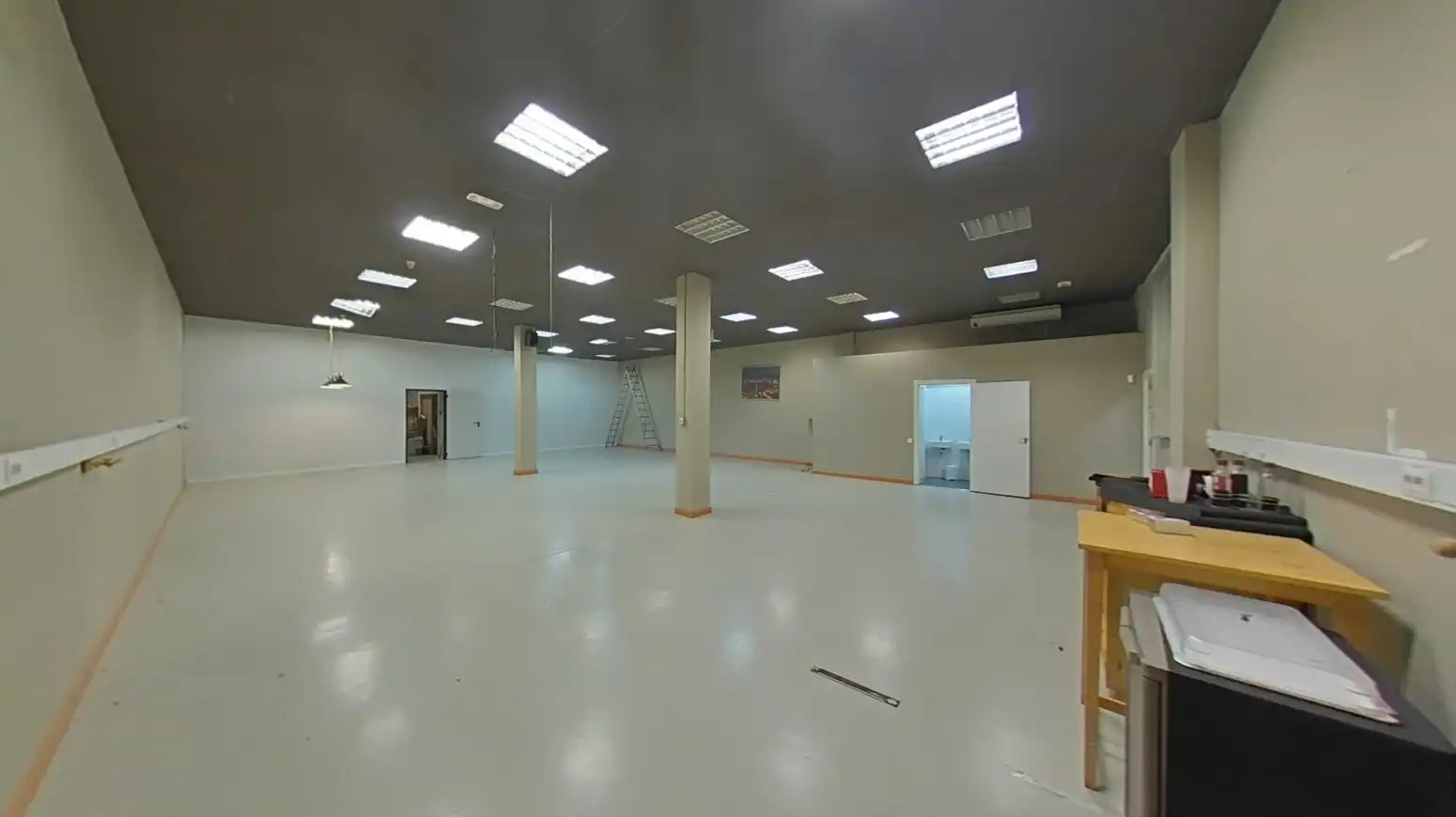 Local comercial en venda a Sud, imagen 10