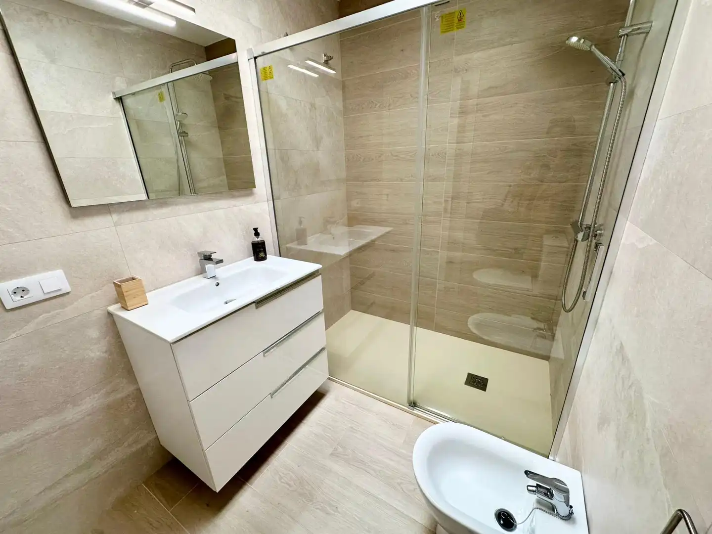 Bathroom of Detached homes for sale in Roquetas de Mar  with Air Conditioner, Heating and Furnished