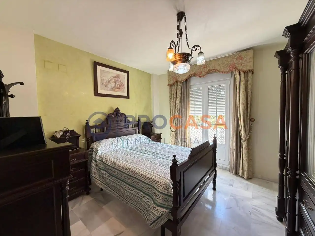 Habitación de Casa o chalet en venta en Utrera