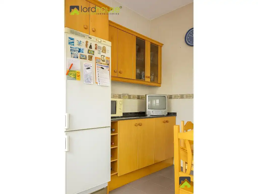 Piso con ascensor en venta en Calle Jeronimo Santa Fe, imagen 6