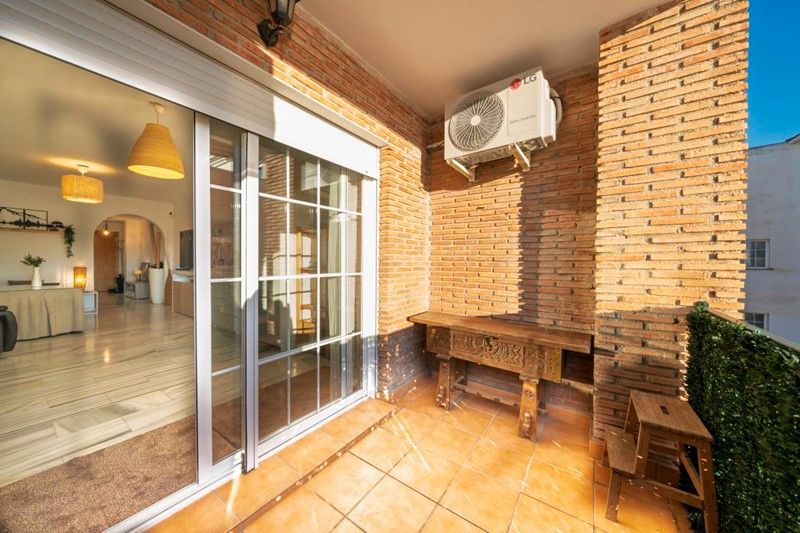 Flat for sale in Gójar  with Air Conditioner, Terrace and Storage room