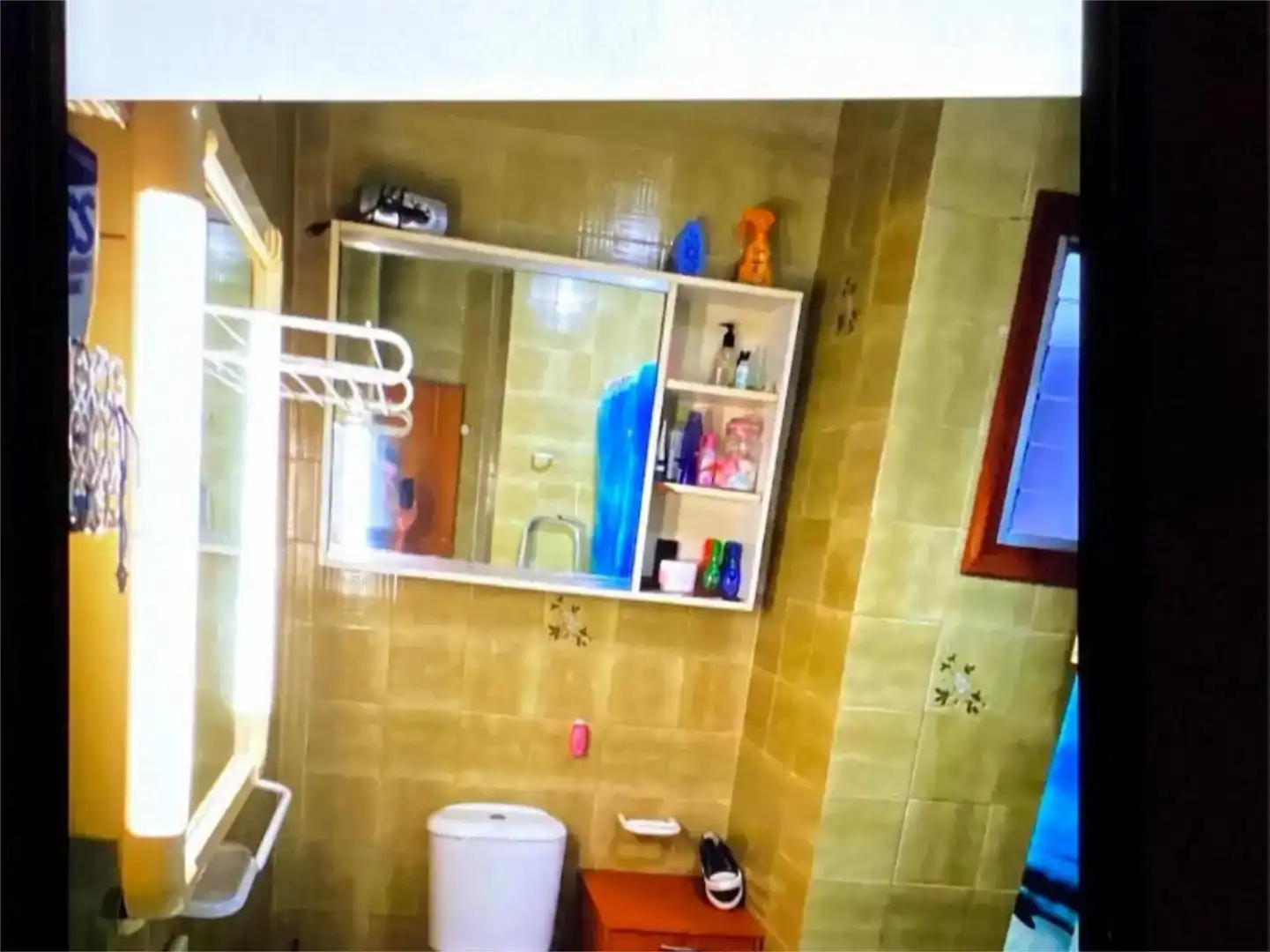 Bany de Casa adosada en venda en Torrevieja amb Aire condicionat, Piscina i Balcó