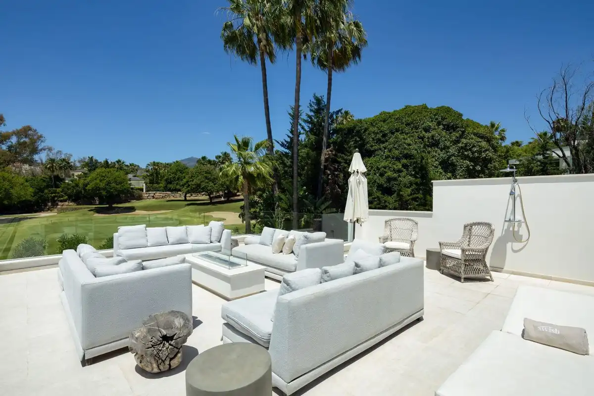 Chalet con piscina en venta en Nueva Andalucía, imagen 11