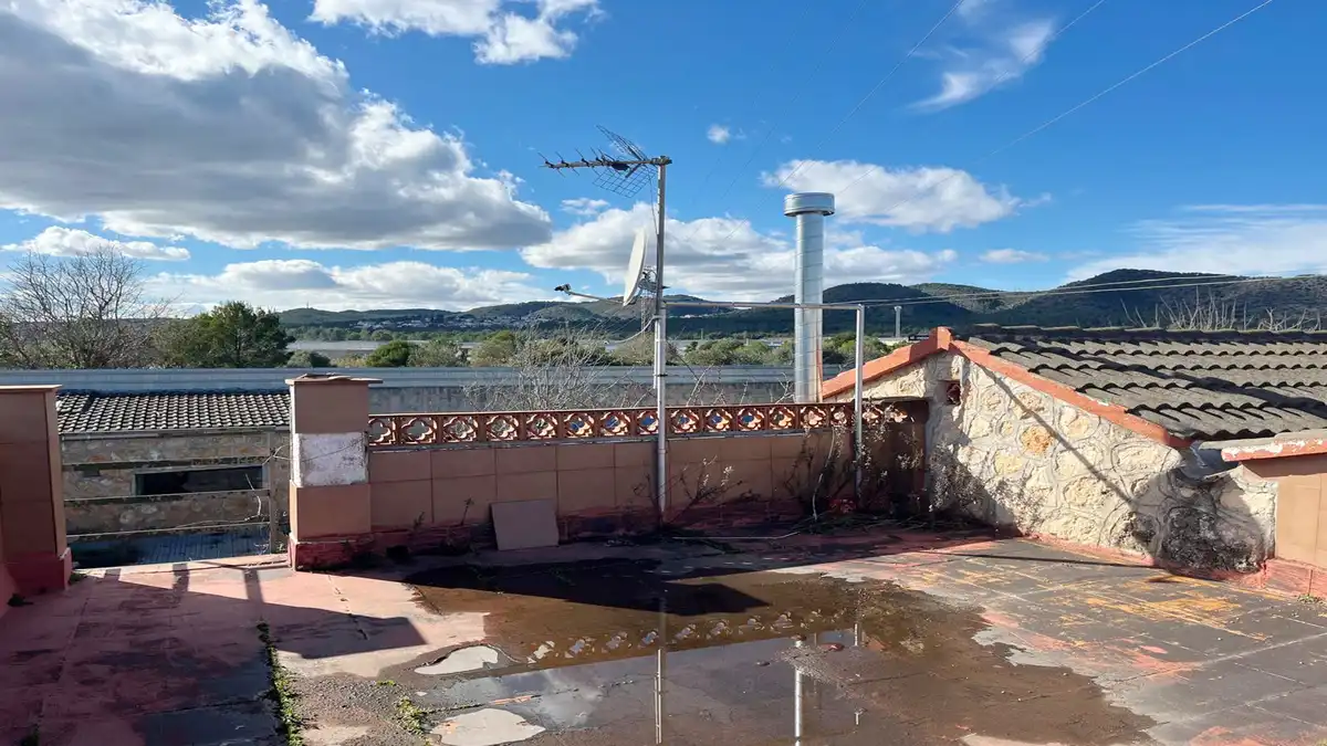 Vista exterior de Pis en venda en Santa Oliva